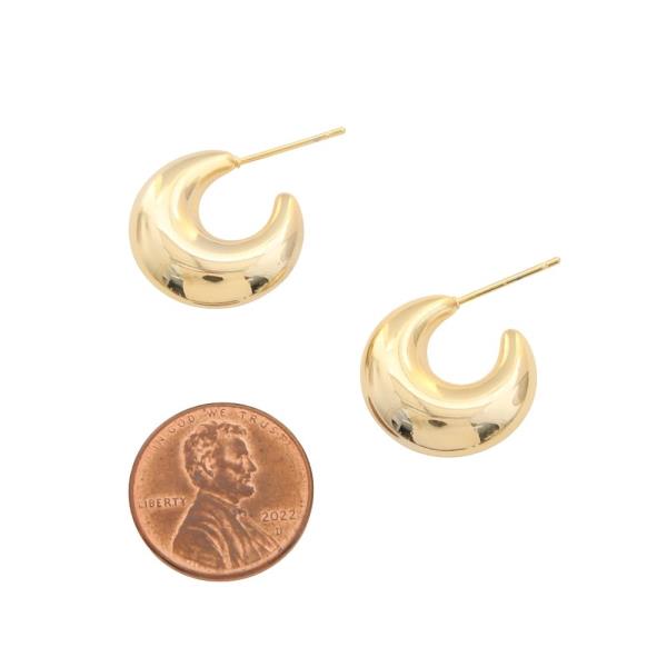 SODAJO GOLD FILLED BRASS PUFFY HOOP EARRING