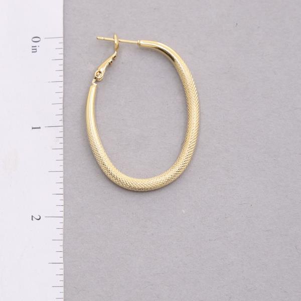 14K GOLD DIPPED OVAL TEXTURED HOOP EARRING