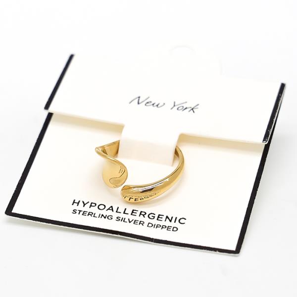 LOOP METAL RING