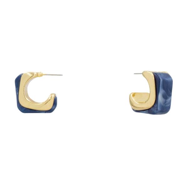 ACETATE OPEN SQUARE EARRING
