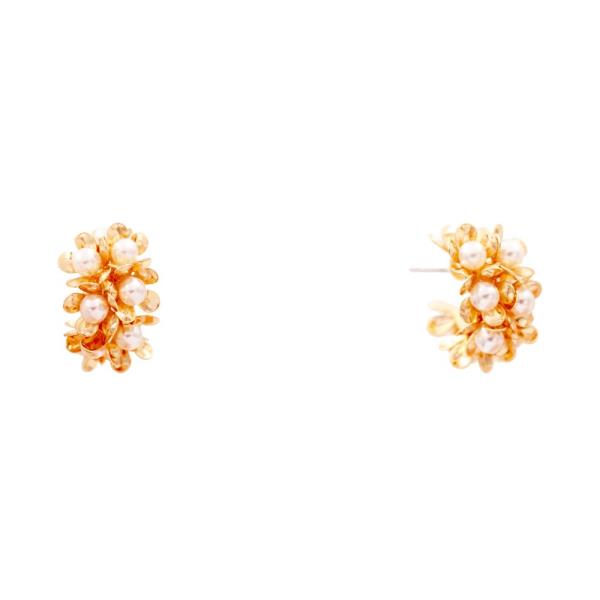 PEARL BEAD FLOWER OPEN HOOP EARRING