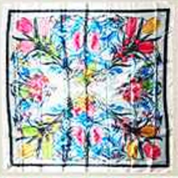 FLOWER PATTERN SILKY BANDANA SQUARE NECK SCARF