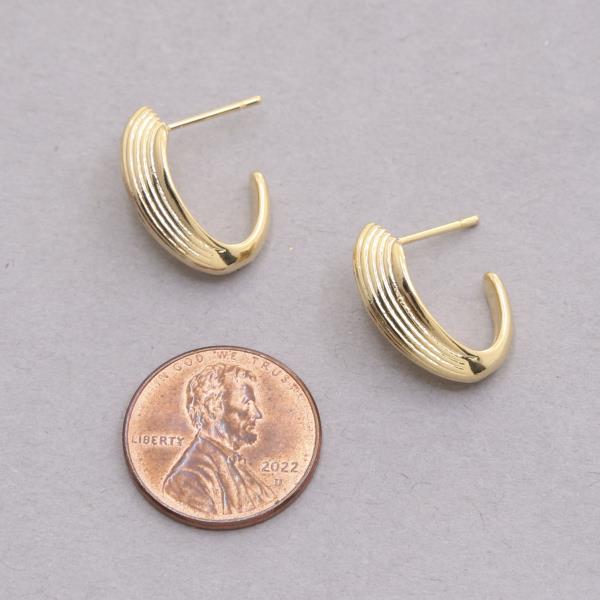 SODAJO GOLD DIPPED C OVAL HOOP EARRING