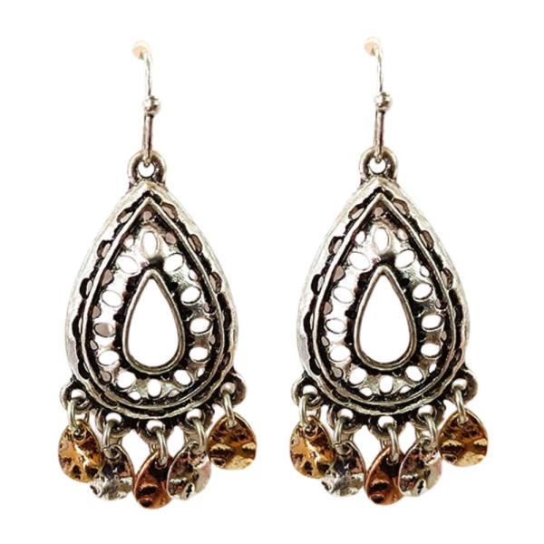TEARDROP COIN LINK DANGLE EARRING