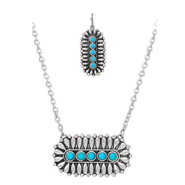 WESTERN TURQUOISE BEAD OVAL METAL PENDANT NECKLACE