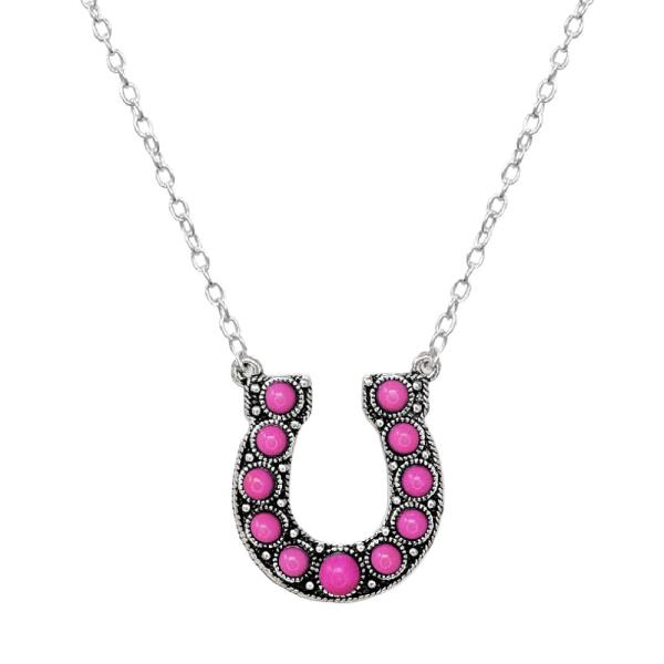 WESTERN HORSESHOE RHINESTONE NECKLACE