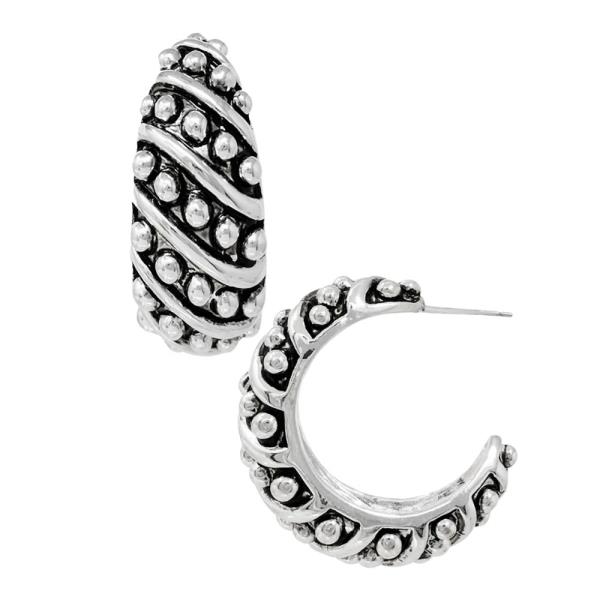 TAILORED BALL TEXTURED HOOP EARRING