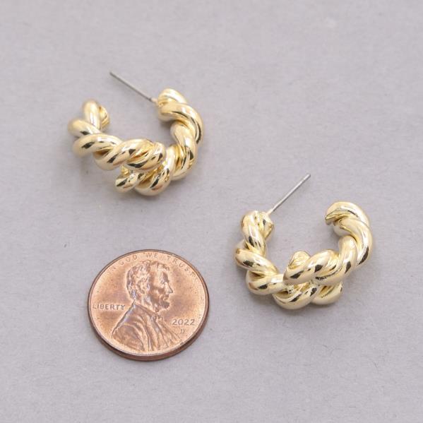SODAJO TWISTED LINK OPEN HOOP GOLD DIPPED EARRING