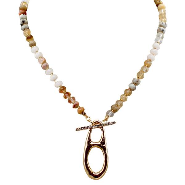 OVAL PENDANT MIX BEAD NECKLACE