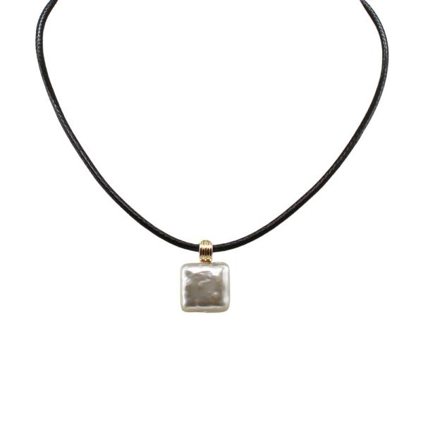 SQUARE PEARL BEAD LEATHER NECKLACE