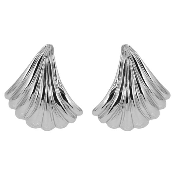 TEXTURED METAL FAN-SHELL FLARED STUD EARRING
