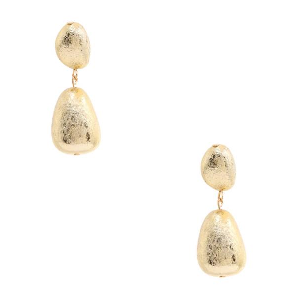 TEXTURE BEADED DANGLE EARRING