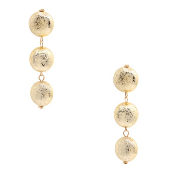 HAMMERED METAL CIRCLE LINK DANGLE EARRING