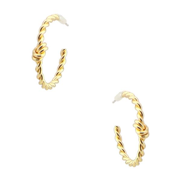 KNOT TWISTED OPEN HOOP EARRING