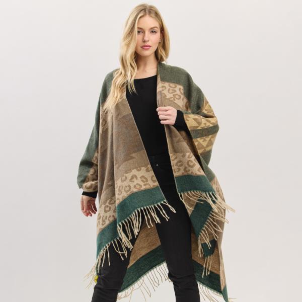 AZTEC LEOPARD PATTERN FRINGE RUANA