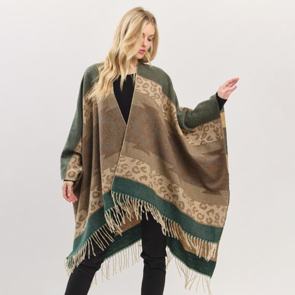 AZTEC LEOPARD PATTERN FRINGE RUANA