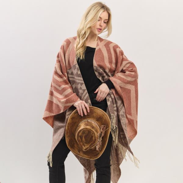 AZTEC PATTERN FRINGE RUANA