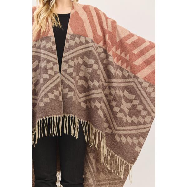 AZTEC PATTERN FRINGE RUANA