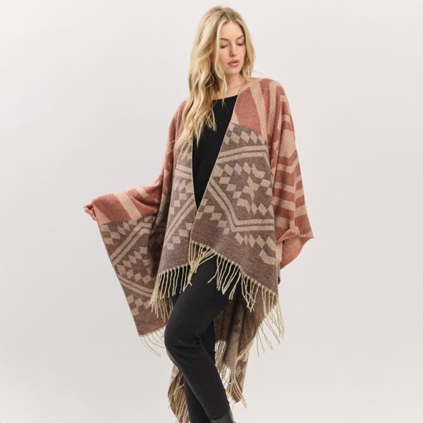 AZTEC PATTERN FRINGE RUANA