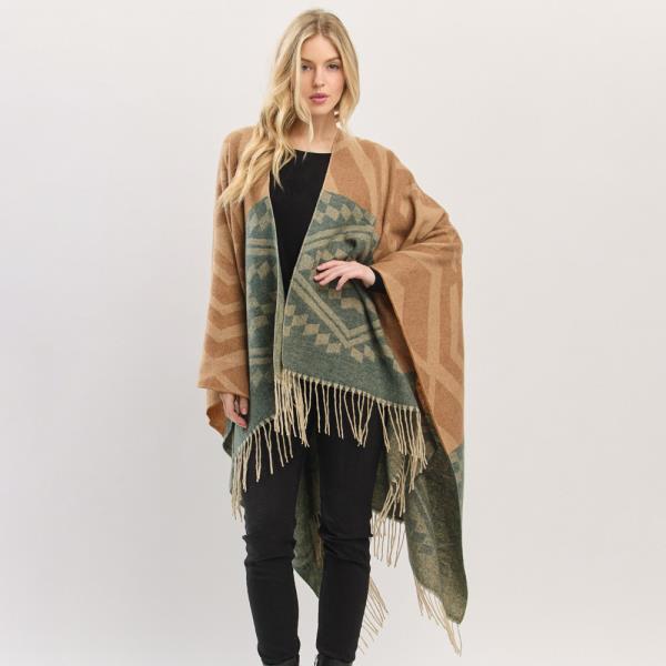 AZTEC PATTERN FRINGE RUANA