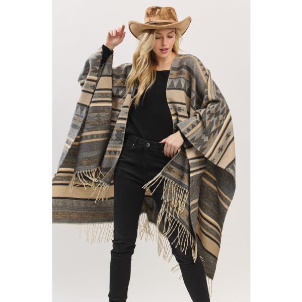 AZTEC PATTERN FRINGE RUANA