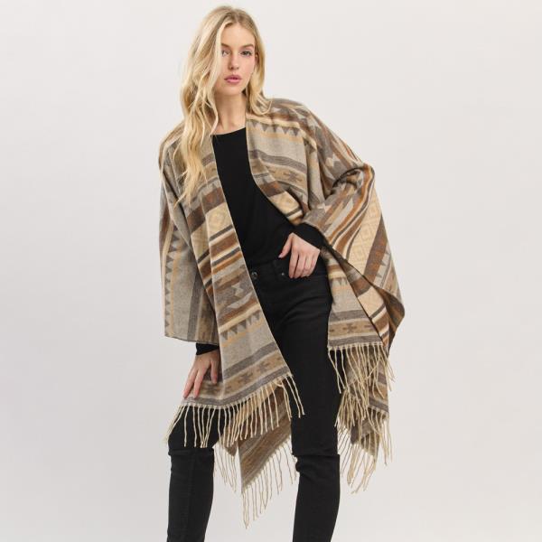 AZTEC PATTERN FRINGE RUANA