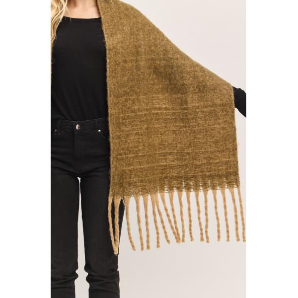 SOLID BRUSHED FRINGED SCARF
