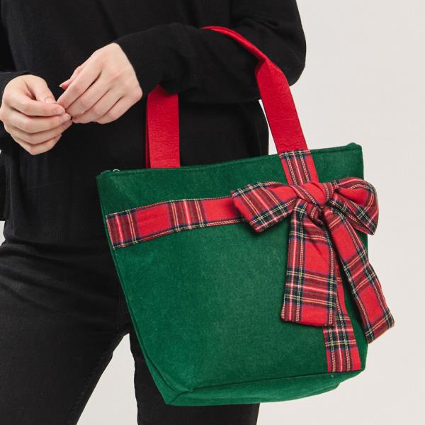 CHRISTMAS GREEN TOTE BAG WITH RED PLAID BOW