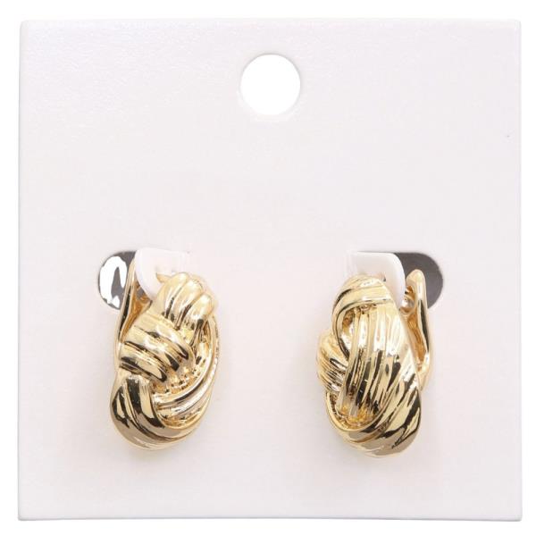 METAL KNOT EARRING
