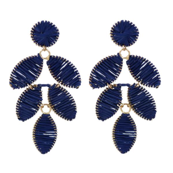 LEAF PATTERN RAFFIA DANGLE EARRING