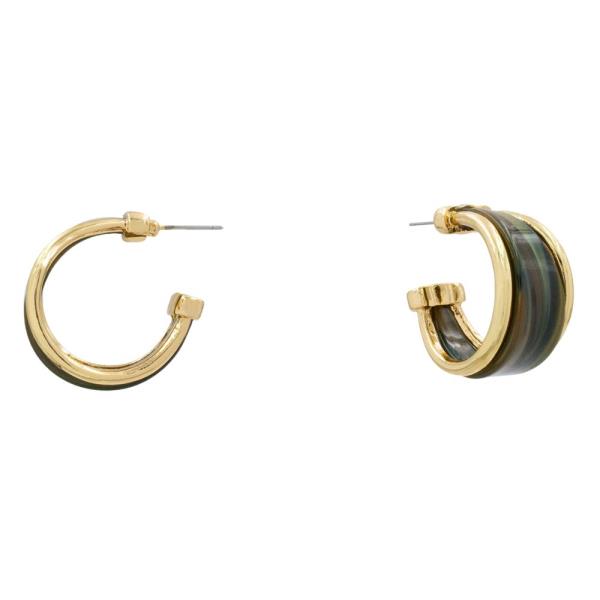 ACETATE WIDE OPEN HOOP EARRING