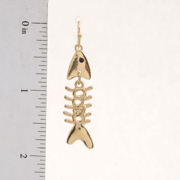 FISH METAL DANGLE EARRING
