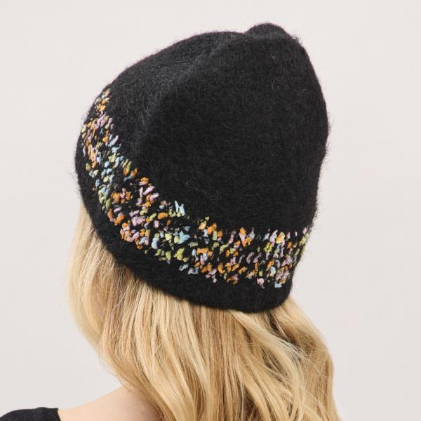 CONFETTI SOLID BEANIE