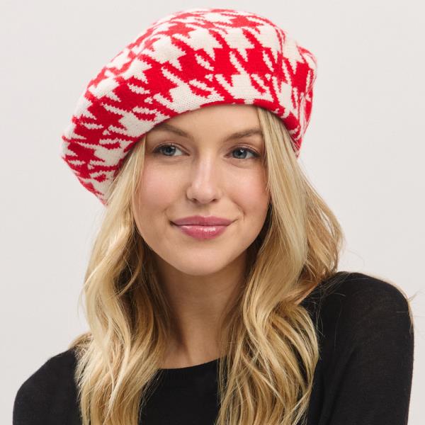 HOUNDSTOOTH KNIT BERET