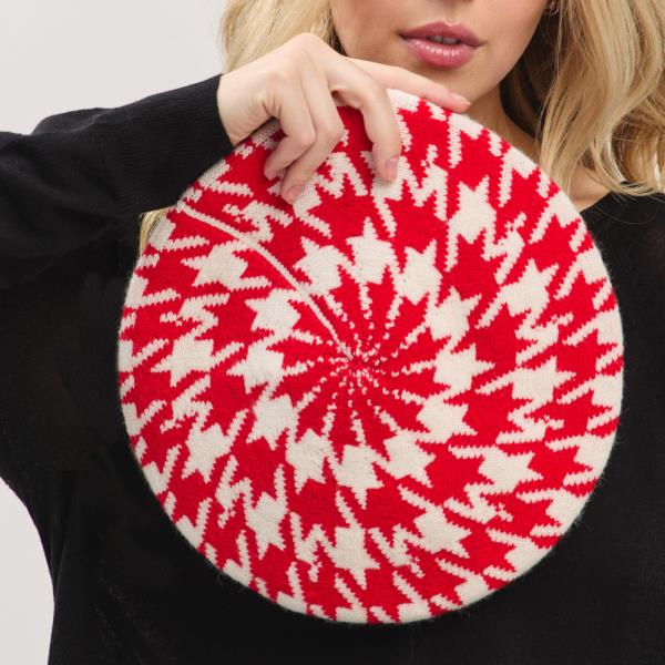 HOUNDSTOOTH KNIT BERET