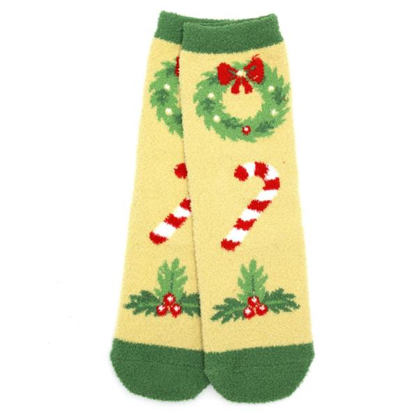 CHRISTMAS FUZZY SOCKS SET 12 PAIRS