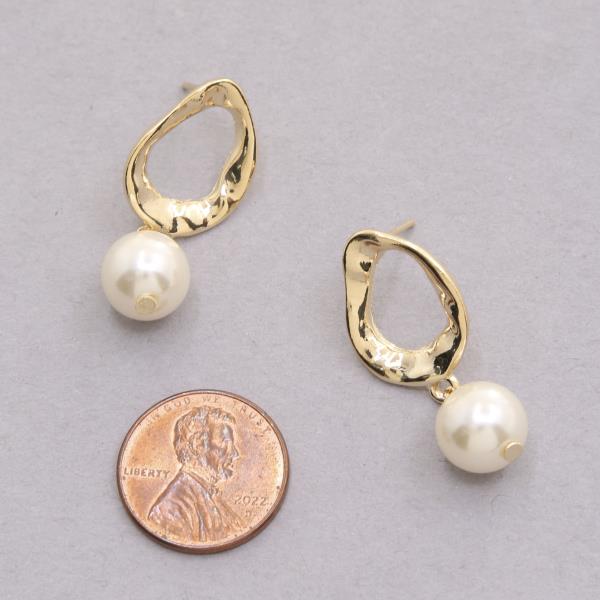 SODAJO PEARL BEAD ORGANIC SHAPE LINK GOLD DIPPED EARRING