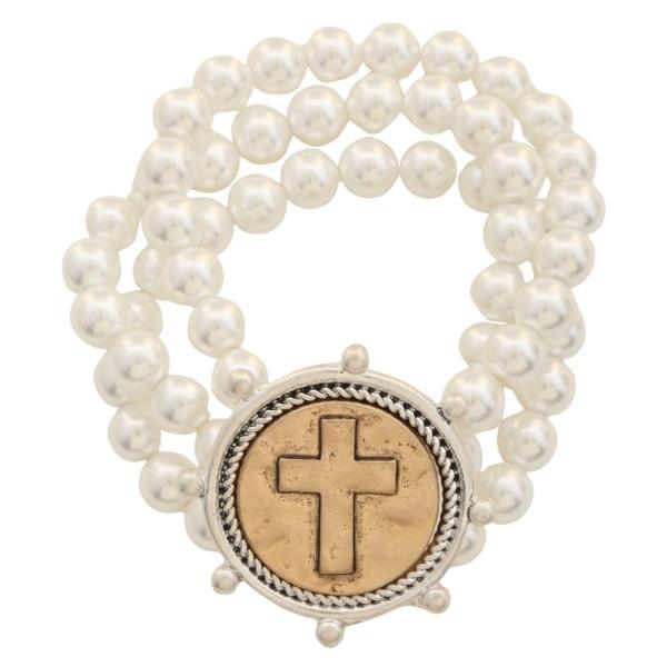 CROSS MEDALLION PEARL BEAD BRACELET