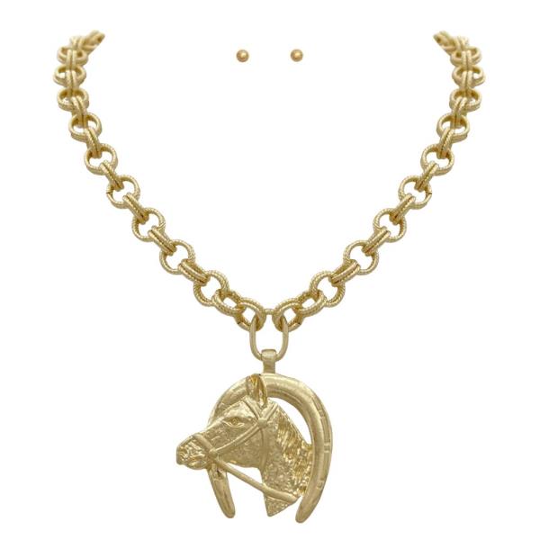 HORSESHOE HORSE PENDANT CIRCLE LINK NECKLACE