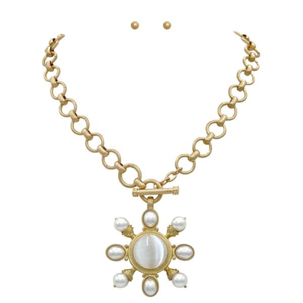 FLOWER PEARL BEAD PENDANT CIRCLE LINK TOGGLE CLASP NECKLACE