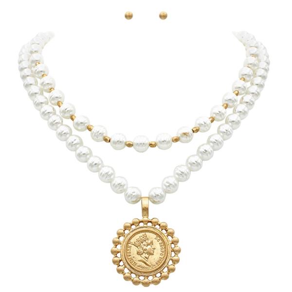MEDALLION PENDANT PEARL BEAD LAYERED NECKLACE