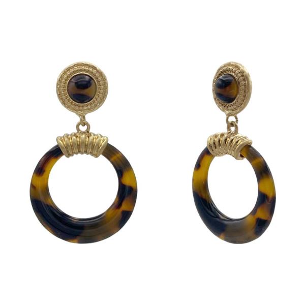 TORTOISE PATTERN ROUND DANGLE EARRING