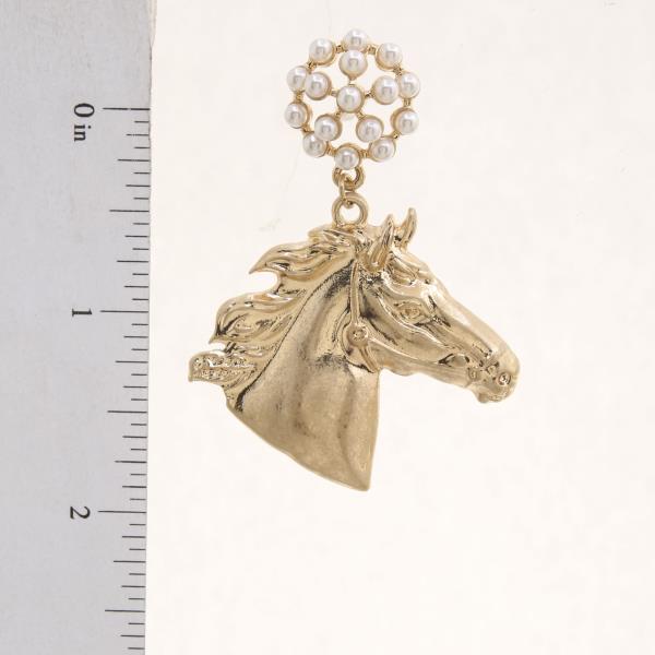 HORSE PELAR BEAD DANGLE EARRING