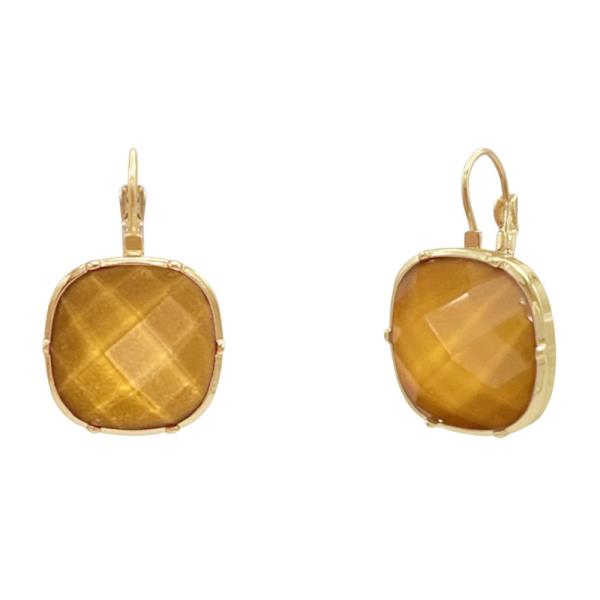 COLOR STONE OVAL DANGLE EARRING