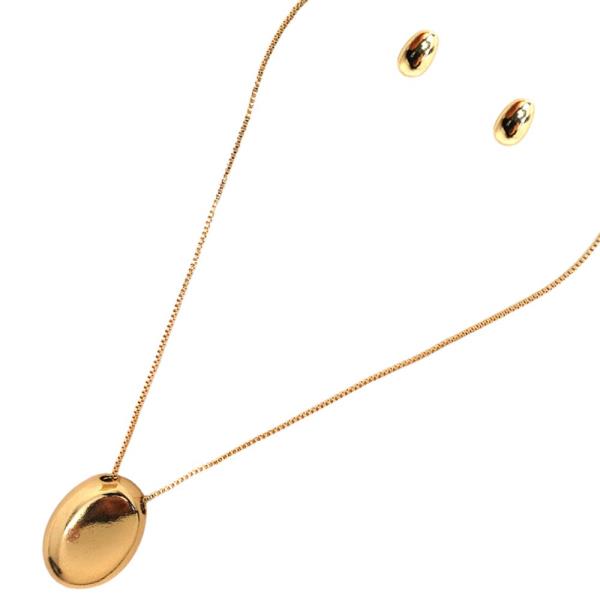 OVAL PENDANT METAL CHAIN NECKLACE