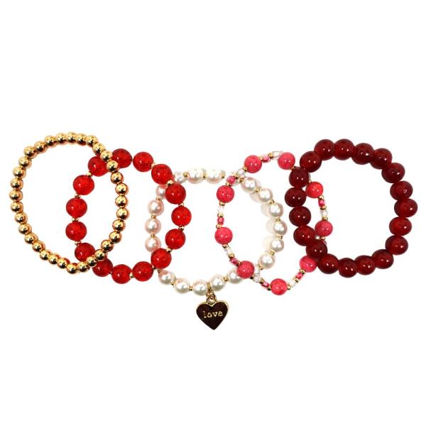 HEART CHARM BEADED PEARL BRACELET SET