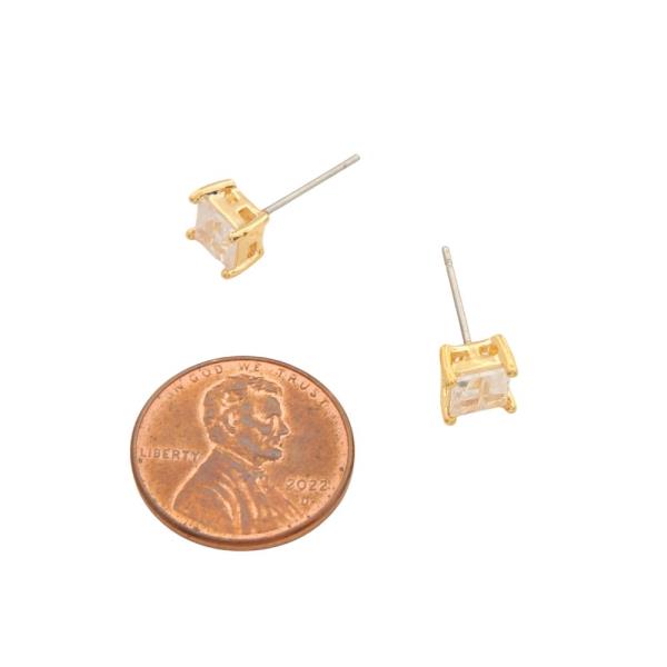 CUBE CZ STUD EARRING