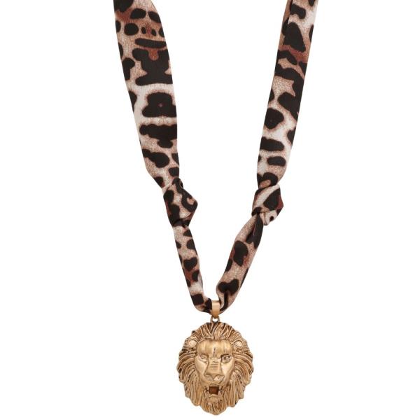 LION HEAD PENDANT FABRIC NECKLACE