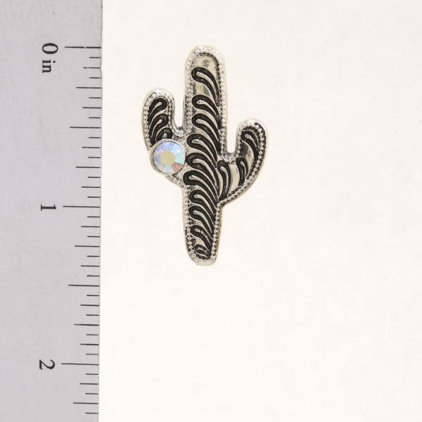 WESTERN CACTUS METAL EARRING
