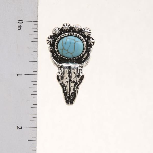 WESTERN CATTLE HEAD TURQUOISE BEAD EARRING